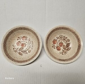 Vintage 70s Churchill Homespun Stonecast "Wild Strawberry" Plates (2)